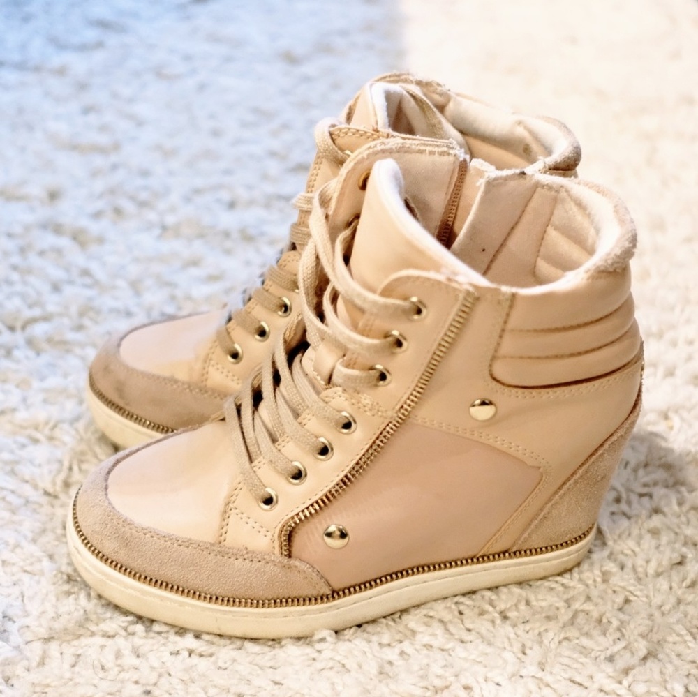 ✨MOVING SALE!! ✨
Aldo Wedge Sneakers | Size 6.5